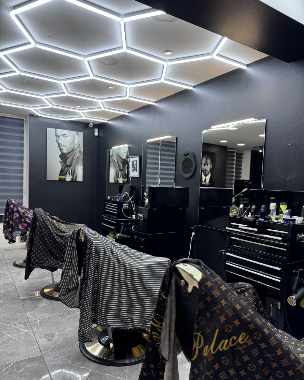 Plafond LED en Hexagone
