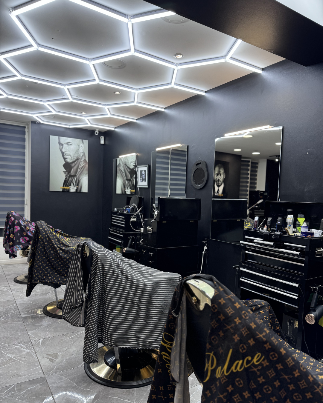 Plafond LED en Hexagone